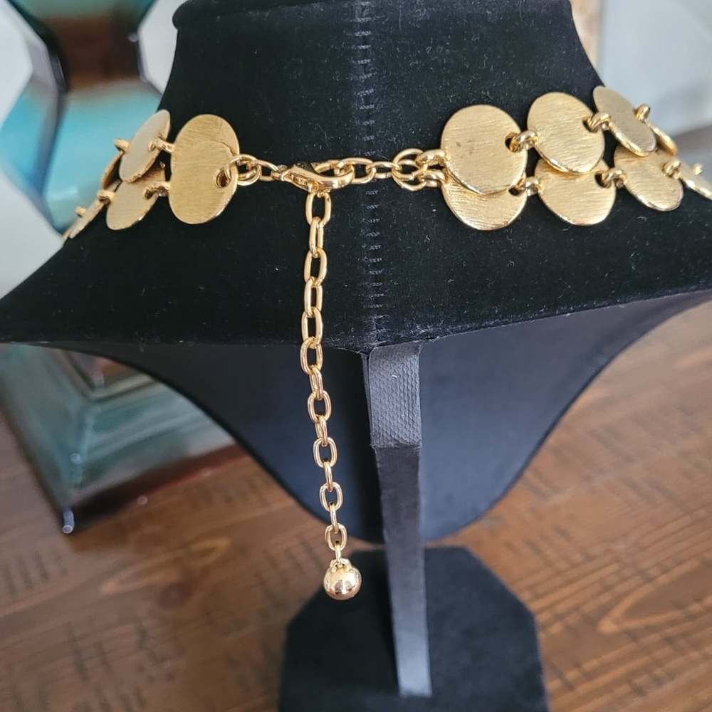 Necklace - Picture 3 of 9